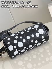 Louis Vuitton M81910 LV x YK Nano Speedy Black&White  16*10 *7.5cm - 5