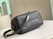 LV Speedy Bandoulière 20 black  20.5*13.5*12cm  - 2