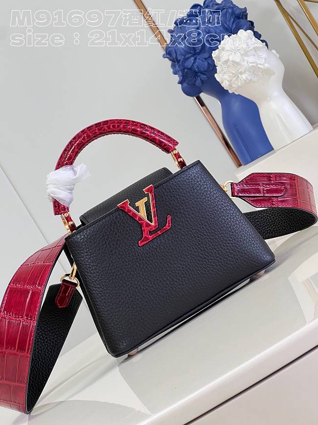 Louis Vuitton M91697  Capucines Wine red bag  21*14*8cm - 1