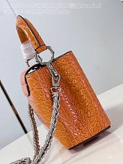 Louis Vuitton Capucines nano Mini orange  bag Chain  21*14*8cm - 2