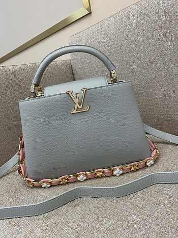 Louis Vuitton Capucines light blue bag Chain 31.5*20*11cm