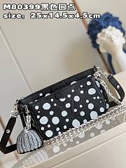 Louis Vuitton M80399  LV x YK Multi Pochette Accessoires​ Black and White   25*14.5*4.5cm - 5