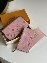 Louis Vuitton M80498  Pochette  By The Pool pink  chain  21*12*3 cm  - 2