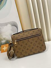 Louis Vuitton Pochette Métis M44876 Monogram Reverse Coated Canvas  25*19*9 cm - 3