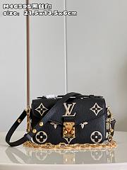 Louis Vuitton M46595  Pochette Métis East West bag  black  silk screen    21.5*13.5*6cm - 1