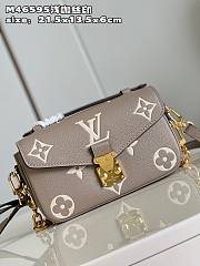 Louis Vuitton M46595  Pochette Métis East West bag   Light coffee screen printing    21.5*13.5*6cm - 3