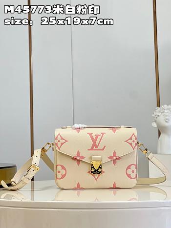 Louis Vuitton M45773 Pochette Metis  off-white  25*19*7cm