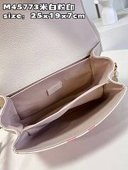 Louis Vuitton M45773 Pochette Metis  off-white  25*19*7cm - 2