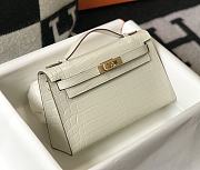 Hermes Kelly Pochette white bag  22cm  - 1