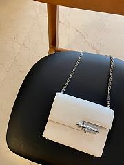 Hermes verrou mininata white chain bag - 2