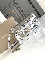 Bvlgari  Serpenti Forever  silver white bag   22*15*4.5cm - 1