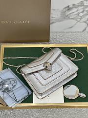 Bvlgari Serpenti Forever silver white bag  20*15*5cm - 4