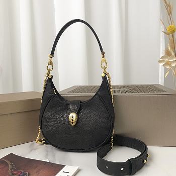 Bvlgari Serpenti Ellipse crossbody black bag   19.5*20*5cm