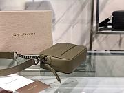 Bvlgari camera white Grass green bag 19*13*6cm - 3