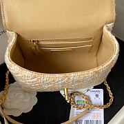 Chanel Handbag AS4035 yellow -15x15.5x7.5cm - 5