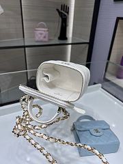 Chanel Cosmetic box AP2198YA white -11x8.5x7cm - 5