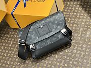 LV Messenger PM Voyager-33*22.5*11CM - 4