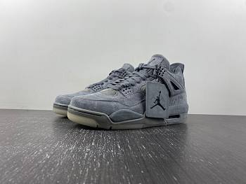 KAWS x Air Jordan 4 “Cool Grey”930155-003 