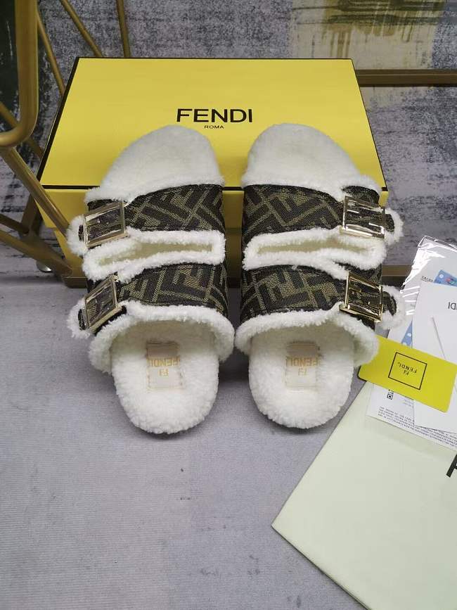 Fendi wool slippers  brown - 1