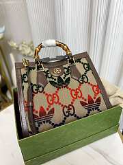 Gucci  Flocked embroidered handle 27CM - 5