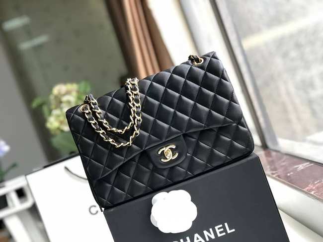  Chanel Classic Lambskin Black 30cm - 1