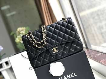  Chanel Classic Lambskin Black 30cm