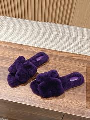 Hermes Oran Purple lambswool slippers - 3