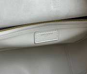 YSL LE5À7 supple LARGE in grained leather white-30x31x13cm - 2