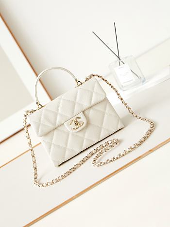 CHANEL Shoulder White bag AS4711 16x21x9.5cm