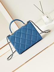 CHANEL Shoulder bule bag AS4711 16x21x9.5cm - 2