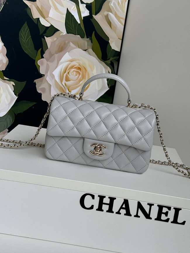 Chanel classic lambskin grey bag 20cm - 1