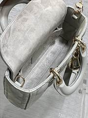 DIOR LADY MINI  9240A  white gold buckle22x6x12cm - 3