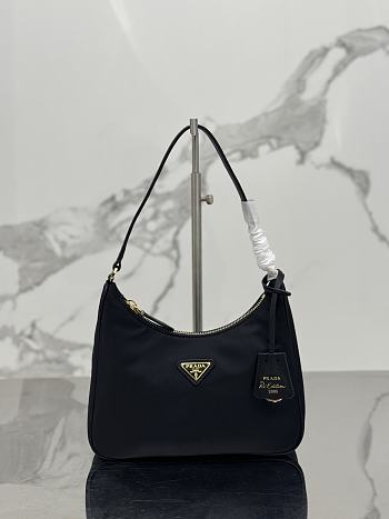 Prada crossbody black bag  22*12*6CM