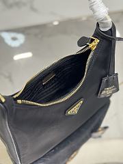 Prada crossbody black bag  22*12*6CM - 4