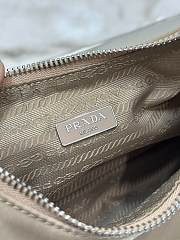 Prada crossbody  Khaki  bag 23*13*5CM - 2