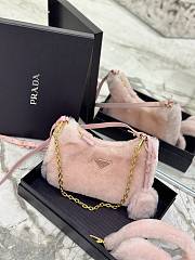 Prada crossbody Fluffy pink bag 22*18*6cm - 1