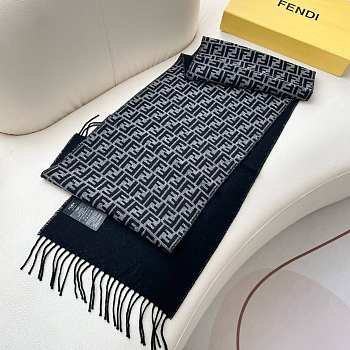 Fendi scarf  10