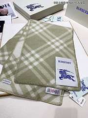 Burberry scarf 4 - 1