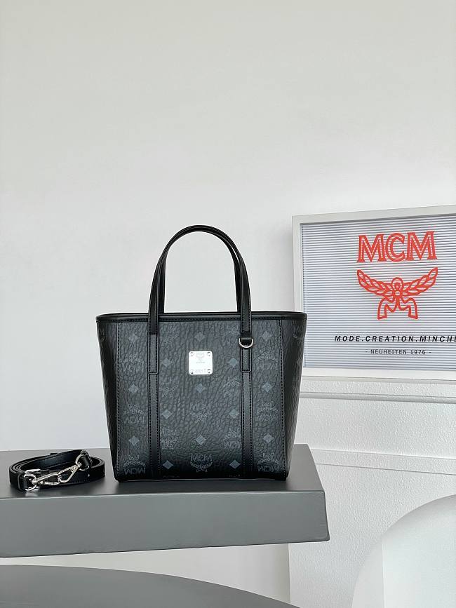 MCM Aren Visetosmin black 19*9.5*18.5CM - 1