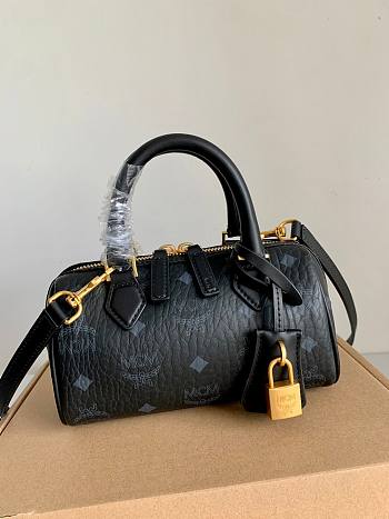 MCM tote bag black  9*18*9.5cm