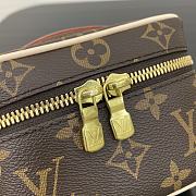 LV cosmetic bag 14*9*10cm - 6