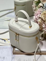 Dior Cosmetic bag 2298 white  24x14x18cm - 5