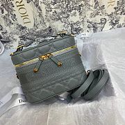 Dior Travel bag 130518A Green 18.5x13x10.5cm - 1