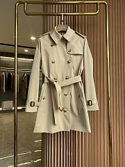 Burberry trench coat 10 - 1