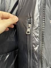 Moncler Down jackets 05 - 4