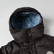 Moncler Down jackets 06 - 2