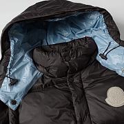 Moncler Down jackets 06 - 5