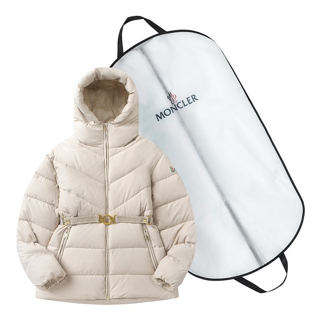 Moncler Down jackets 22 - 1