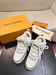 Louis Vuitton Trainer Sneaker 06 - 5