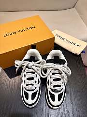 Louis Vuitton Trainer Sneaker 07 - 1